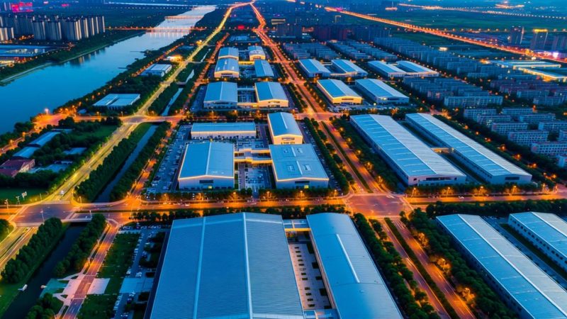 家政公司加盟还是自主创业？揭秘两种模式的利与弊